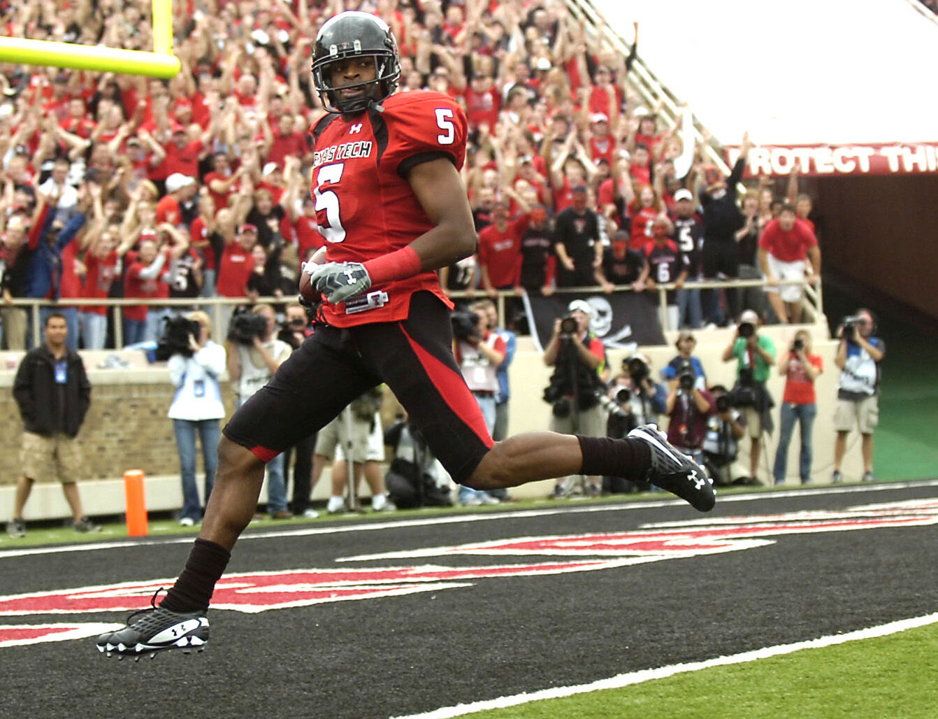 12. Michael Crabtree (Texas Tech wide receiver, 2007-08)